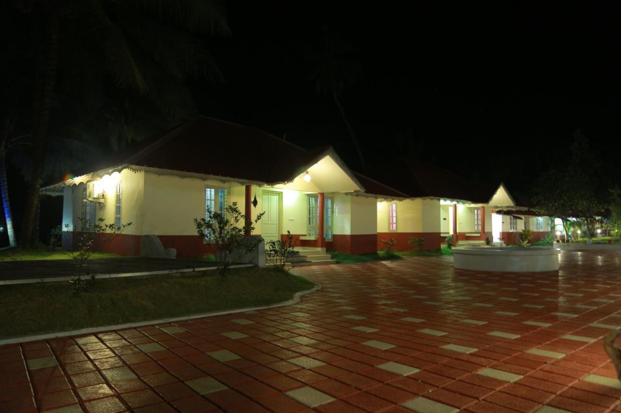 Kandamath Heritage Resort Kolattupuzha Bagian luar foto
