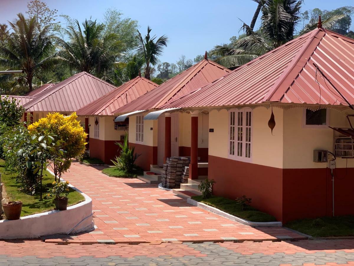 Kandamath Heritage Resort Kolattupuzha Bagian luar foto